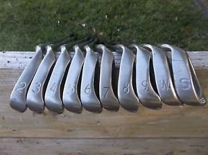 (10) PING ISI GOLF CLUB IRON SET 2-SW RH JZ STEEL SHAFT BLACK DOT EUC
