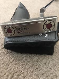 *BARELY USED* Scotty Cameron Select Newport 2 - 34 Inch RH Putter