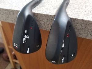 Titleist Vokey BV SM6 BLACK  wedges RH 58.08 M GRIND, 52.08 F GRIND