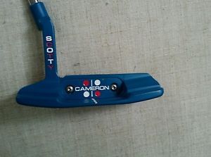 Custom Scotty Cameron Newport 2 with bonus grip