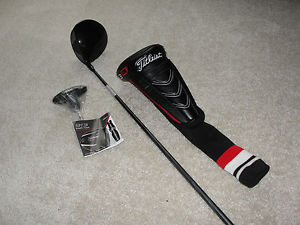 DEMO TITLEIST 913 D2 9.5 DEGREE DRIVER RH PHENOIN 7.0 3.2 STIFF WITH HC Wrench