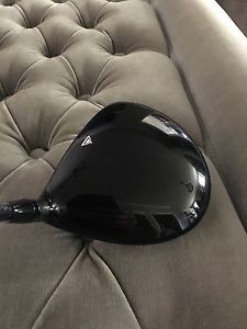 8.5* Titleist 915 D2 Custom W/ Phenom X Flex Mint