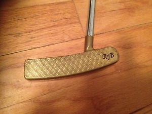 Bettinardi BBX-80 Putter - Excellent condition!!  Includes padded head cover.
