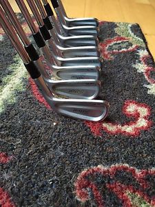Used Titleist 712 CB Irons 3-pw