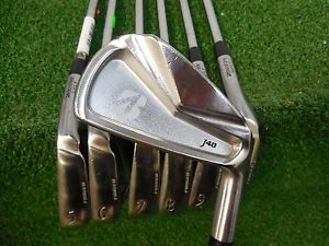 USED RH BRIDGESTONE J40 4-PW IRON SET DYNAMIC GOLD STIFF FLEX STEEL RH