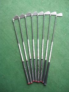 COBRA AMP CELL IRONS WITH REGULAR GRAPHITE SHAFTS 4-P&G