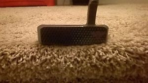 BETTINARDI QUEEN BEE #7 PUTTER RH 33