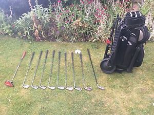 Callaway 'Big Bertha' 4-pw golf set, bag and trolley.