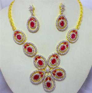 18k 14k gf RUBY RED STONES JEWELRY SET NECKLACE EARRINGS MATCHING GOLD