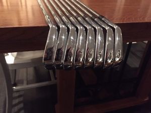 **PHENOMENAL CONDITION**, 3-P Mizuno MP32 Iron Set