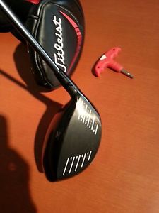 EXCELLENT TITLEIST 913D3 8.5 DRIVER w STIFF PROLAUNCH RED 60 S & HEADCCOVER/TOOL
