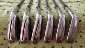 TOUR ISSUE TaylorMade RocketBladez Tour 5-PW UST Mamiya PROTOTYPE Recoil 95 F4!!