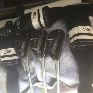 Adams Golf Idea Tech V4 Hybrid Iron Set  RH Reg. 4-GW  VG!