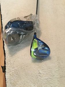 **New NIKE Vapor Fly Pro right handed driver Diamana S+ 60 stiff Blueboard**