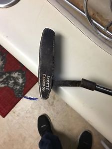 TITLEIST SCOTTY CAMERON VINTAGE NEWPORT 2 34" PUTTER RH W/ COVER