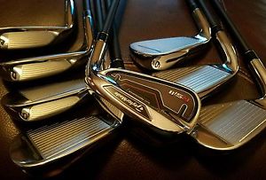 Mint Taylormade RSI irons 4-AW RH Graphite