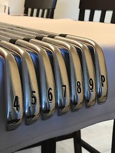 Titleist 714 AP2 Iron Set w/Dynamic Gold S300 Shafts & Golf pride Grips (4-PW)