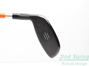 TaylorMade M2 Hybrid 6 Hybrid 28* Graphite Ladies Right 38.25 in
