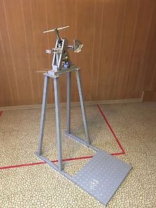 Golfsmith Professional Loft & Lie Machine w/stand for IRONS "NICE"