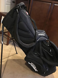 Black Titleist 14-Way Stand Bag