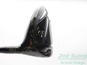 Mint Titleist 915 D2 Driver 10.5* Graphite Stiff Right 45 in