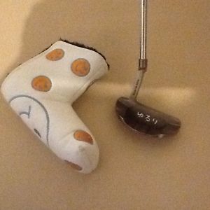 Yururi Mallet Putter - Japanische Schmiedekunst - 34" - RH - Neu