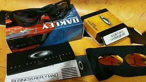 BNIB- OAKLEY Valve Tony Stewart Edition w/ a pair of new Fire Lens