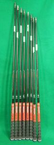 * set of  8 * TAYLORMADE REAX REGULAR flex graphite shaft pulls