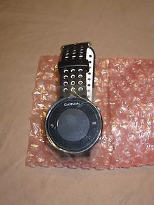 Garmin Approach S6 Golf GPS Watch, Dark PERFECT CONDITION with USB cradle