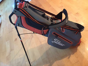 Titleist 4 Up Golf Bag