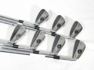 TAYLOR MADE 2011 TOUR PREFERRED MB FORGED IRONS (4-PW) w/DG S300 Steel STIFF