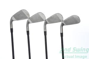 Titleist 714 AP1 Iron Set 4-PW GW Graphite Ladies Right 36 in