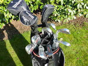 Wilson Pro Staff Herren Golf Komplettset, +1,0 inch + Putter + Bag, UVP 779 €