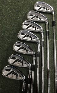 **January Sale** Lynx Parallax Forged Irons 4-PW DG R300 Shafts. RH SAVE £150!!