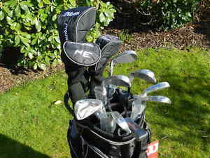 Wilson Pro Staff Herren Golf Komplettset, + Putter + Bag, neu, UVP 779 Euro