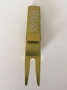 New Titleist Scotty Cameron - Circle T FTUO - Pivot Divot Repair Tool with Tin