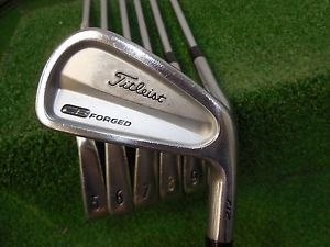 USED RH TITLEIST CB 712 FORGED 4-PW IRON SET KBS TOUR STIFF FLEX STEEL RH