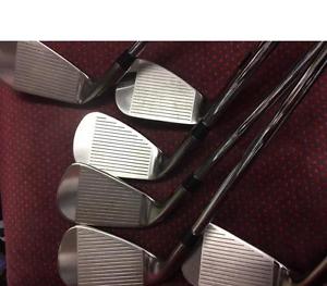 *USED R/H* NIKE VAPOR FLY IRONS 5 - PW (REGULAR STEEL SHAFT)