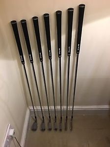 Titliest 712 MB Golf irons 4 - PW