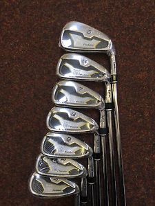 **SPECIAL PRICE** LYNX PREDATOR IRONS 5-SW STEEL REGULAR SHAFTS BRAND NEW