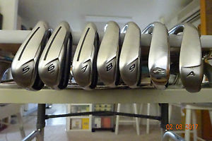 TAYLORMADE GOLF CLUBS IRONS RBLADEZSHAFT GRAPHITE TAYLOR MADE RIGHT HAND