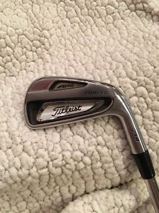 Titleist 714 AP2 Irons Project X 5.5 with new Golf Pride grips