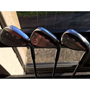 Titleist SM6 Chrome  52 56 and 60 Degree Right Vokey Wedge  Excellent Cond