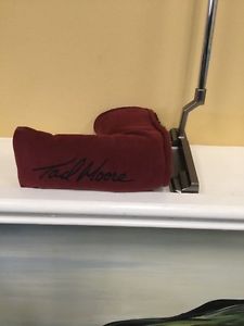 Great Condition RH Tad Moore Shorty Putter (34
