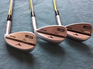 2016 Mizuno MP-T5 White Satin 50 54 58  Wedge Set 2 new 1 used