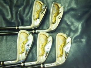 Honma Beres Mens IS-02 golf iron 2stars ( 6 - 10 ,5 pcs) ARMRQ6, 49R Excellent !