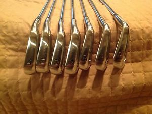 Mizuno jpx 850 forged 4-PW irons with KBS tour 130 x flex shafts