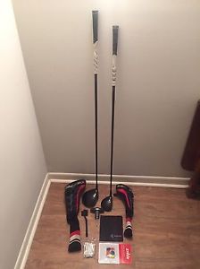 Titleist 913 D3 and 3 Wood w/ Accessories