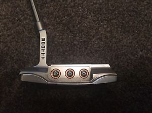 Scotty Cameron Newport Button back - Limited Edition