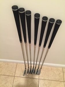 *Excellent* Taylormade SLDR Iron Set RH 4-PW Reg Steel KBS Tour C-Taper 90